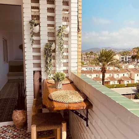 K-Nat By Nuka Homes Platja de Larenal Ngoại thất bức ảnh